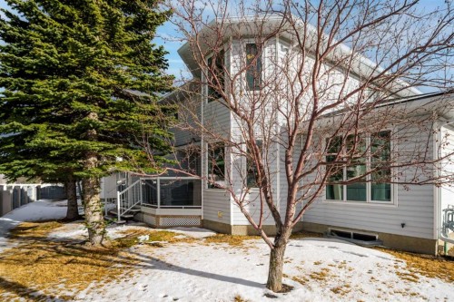 88 Scenic Gardens Nw, Calgary, AB - Outdoor
