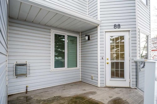 88 Scenic Gardens Nw, Calgary, AB - Outdoor With Exterior