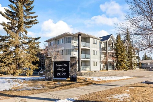 304-2022 Canyon Meadows Drive Se, Calgary, AB - Outdoor With Balcony