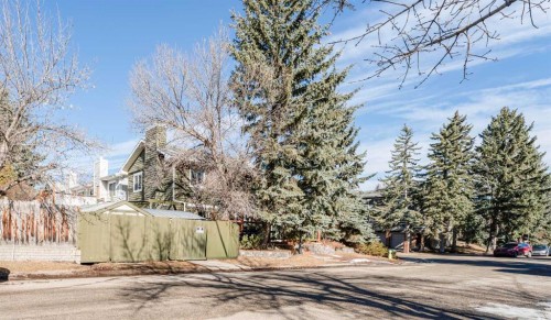 320 Midpark Gardens Se, Calgary, AB - Outdoor