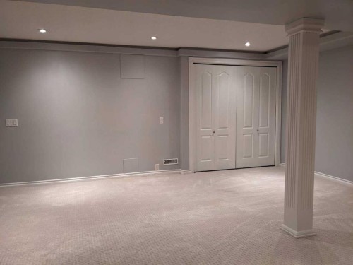 320 Midpark Gardens Se, Calgary, AB - Indoor Photo Showing Other Room