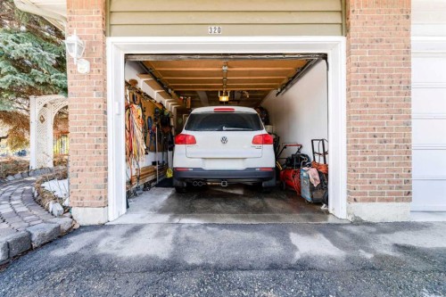 320 Midpark Gardens Se, Calgary, AB -  Photo Showing Garage