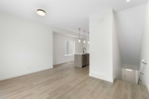 116-2231 81St Street Sw, Calgary, AB - Indoor Photo Showing Other Room