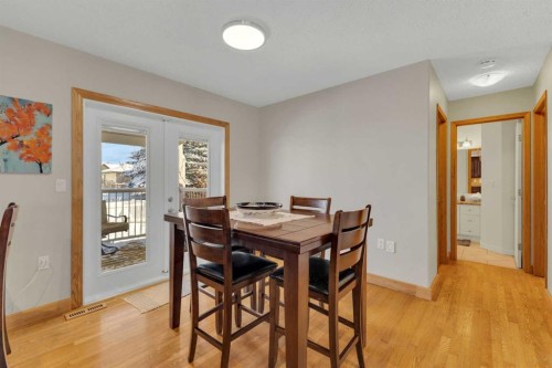 10 Park Lane, Olds, AB - Indoor Photo Showing Dining Room