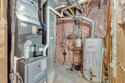 10 Park Lane, Olds, AB - Indoor Photo Showing Basement