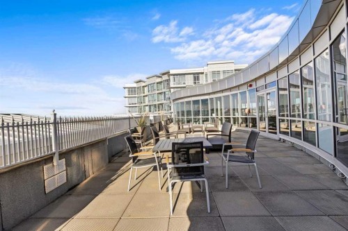 310-16 Varsity Estates Circle Nw, Calgary, AB - Outdoor