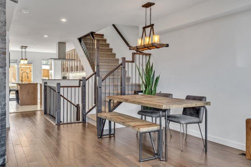 2033 21 Avenue Sw, Calgary, AB - Indoor Photo Showing Dining Room