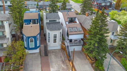 2033 21 Avenue Sw, Calgary, AB - Outdoor With Facade