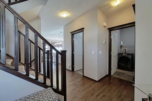 133 Evanspark Circle Nw, Calgary, AB - Indoor Photo Showing Other Room