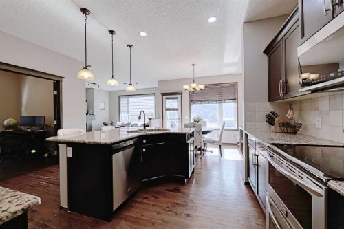 133 Evanspark Circle Nw, Calgary, AB - Indoor Photo Showing Kitchen With Stainless Steel Kitchen With Upgraded Kitchen