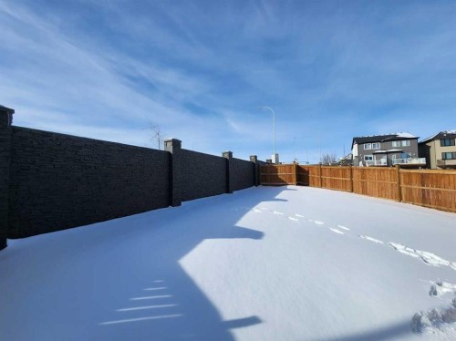 365 Edith Road Nw, Calgary, AB - Outdoor