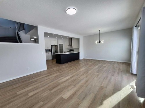 365 Edith Road Nw, Calgary, AB - Indoor