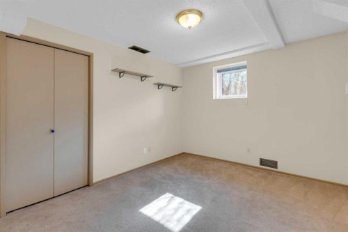 111 Edforth Place Nw, Calgary, AB - Indoor Photo Showing Other Room