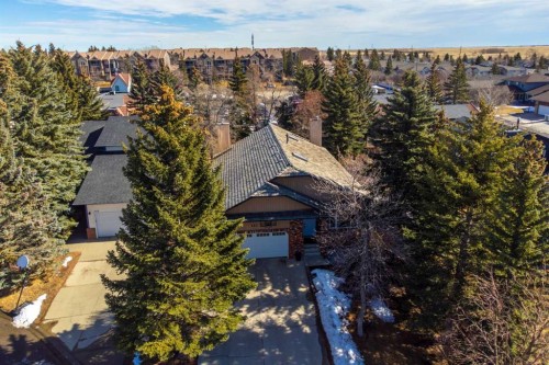 111 Edforth Place Nw, Calgary, AB - Outdoor With View