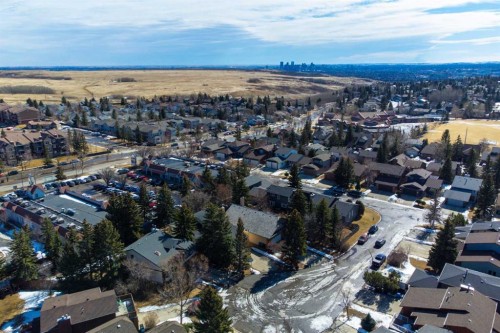 111 Edforth Place Nw, Calgary, AB - Outdoor With View