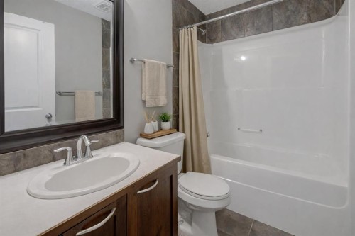 136 Chaparral Valley Terrace Se, Calgary, AB - Indoor Photo Showing Bathroom