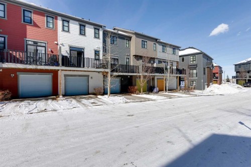 160 Walden Path Se, Calgary, AB - Outdoor