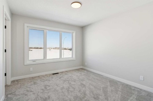 17 Gray Close, Sylvan Lake, AB - Indoor Photo Showing Other Room