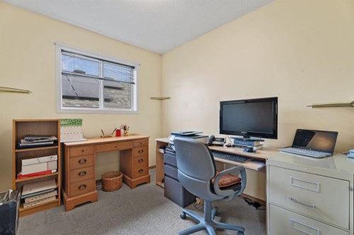 78 Coventry View Ne, Calgary, AB - Indoor Photo Showing Office