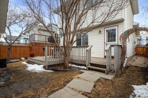 78 Coventry View Ne, Calgary, AB - Outdoor