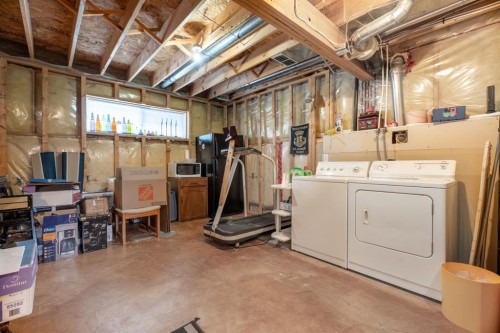 78 Coventry View Ne, Calgary, AB - Indoor Photo Showing Laundry Room