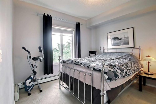 9303-70 Panamount Drive Nw, Calgary, AB - Indoor Photo Showing Bedroom