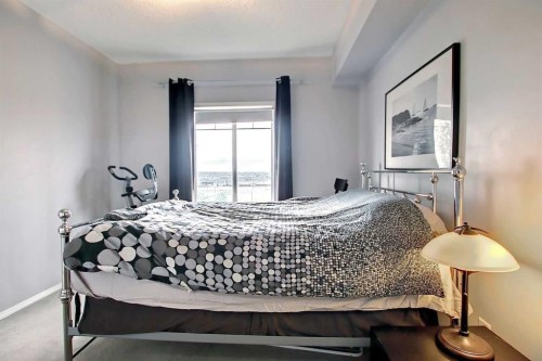 9303-70 Panamount Drive Nw, Calgary, AB - Indoor Photo Showing Bedroom