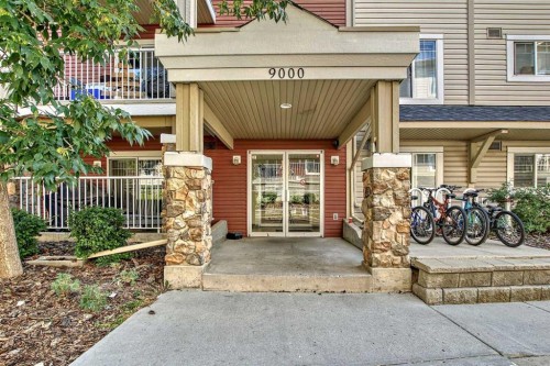 9303-70 Panamount Drive Nw, Calgary, AB - Outdoor