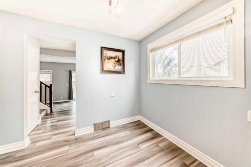 41-5520 1 Avenue, Calgary, AB - Indoor Photo Showing Other Room