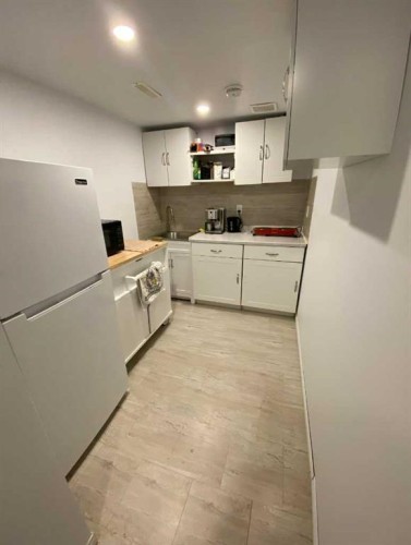 10614 Cityscape Drive Ne, Calgary, AB - Indoor Photo Showing Kitchen