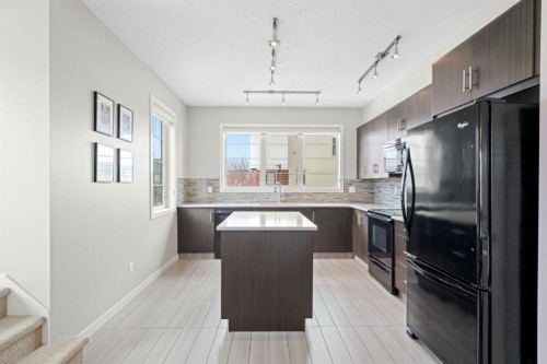 102 Walden Circle Se, Calgary, AB - Indoor Photo Showing Kitchen With Upgraded Kitchen