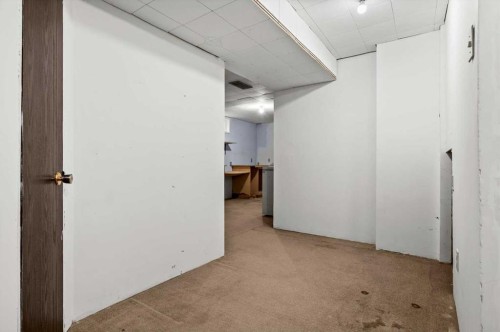 96 Jensen Crescent Ne, Airdrie, AB - Indoor Photo Showing Other Room