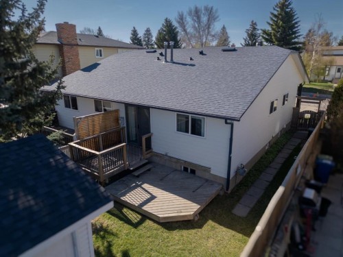 96 Jensen Crescent Ne, Airdrie, AB - Outdoor With Deck Patio Veranda With Exterior