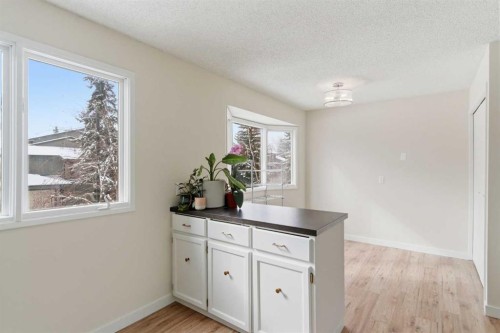 6-23 Glamis Drive Sw, Calgary, AB 