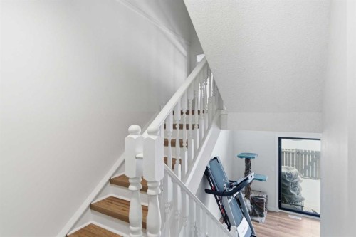 6-23 Glamis Drive Sw, Calgary, AB 