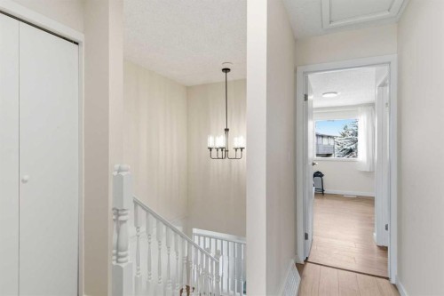 6-23 Glamis Drive Sw, Calgary, AB 
