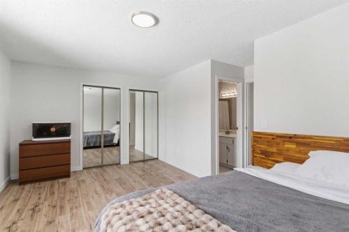 6-23 Glamis Drive Sw, Calgary, AB 