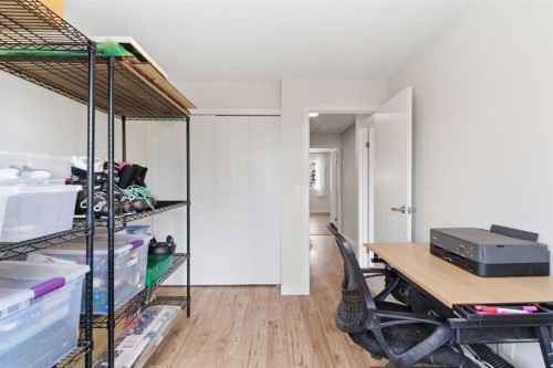 6-23 Glamis Drive Sw, Calgary, AB 