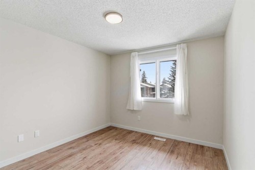6-23 Glamis Drive Sw, Calgary, AB 