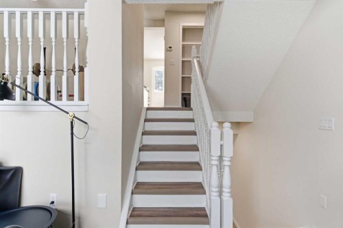 6-23 Glamis Drive Sw, Calgary, AB 