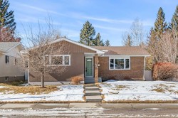 1039 Cannock Road SW Calgary, AB T2W 1M6