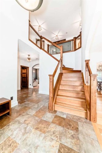 2 Tuscany Estates Crescent Nw, Calgary, AB - Indoor Photo Showing Other Room