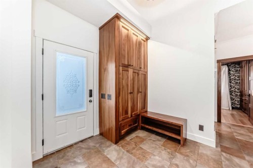 2 Tuscany Estates Crescent Nw, Calgary, AB - Indoor Photo Showing Other Room