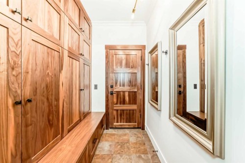 2 Tuscany Estates Crescent Nw, Calgary, AB - Indoor Photo Showing Other Room