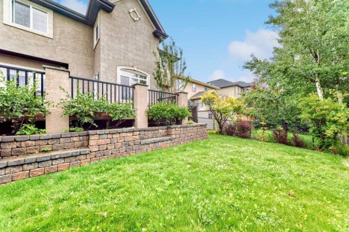 2 Tuscany Estates Crescent Nw, Calgary, AB - Outdoor