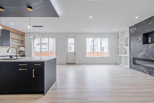 137 Saddlecrest Circle Ne, Calgary, AB - Indoor Photo Showing Kitchen With Upgraded Kitchen