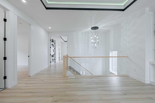 137 Saddlecrest Circle Ne, Calgary, AB - Indoor Photo Showing Other Room