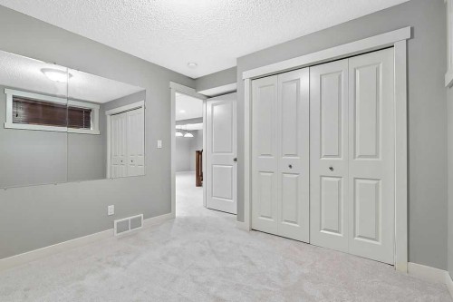 87 Chaparral Grove Se, Calgary, AB - Indoor Photo Showing Other Room