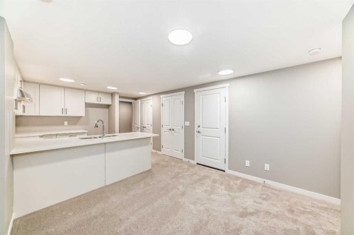 1093 Sawgrass Link Nw, Airdrie, AB - Indoor