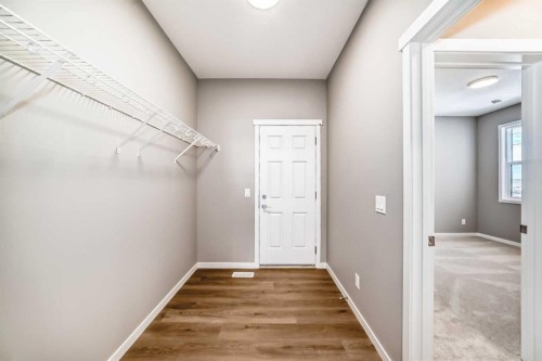 1093 Sawgrass Link Nw, Airdrie, AB - Indoor